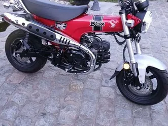② honda dax 125 cc