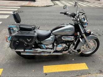 hyosung - aquila gv250