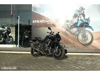 yamaha mt-10 akrapovic