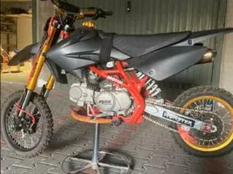 pit bike ayrton legend 140 cc