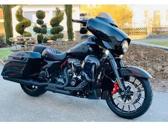 street glide special