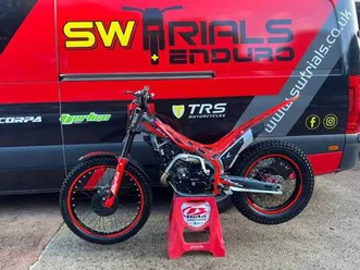 2025 beta evo 2t 250 cc trials bike - high spec clubman 2-stroke off-road fun