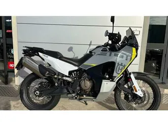 vendo husqvarna norden 901 (2022 - 25) usata a aprilia (codice 9902535) - moto.it