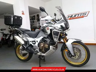 2019 '69 honda crf1000 africa twin adventure sports dct auto. 7,978 miles. £8795
