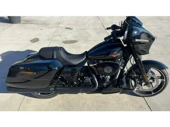 vendo harley-davidson street glide (2024 - 25) usata a napoli (codice 9902658) - moto.it