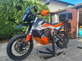 790 adventure r