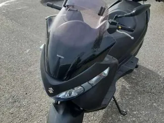 burgman uh 125 executive