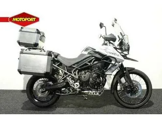 triumph tiger 800 xca wit