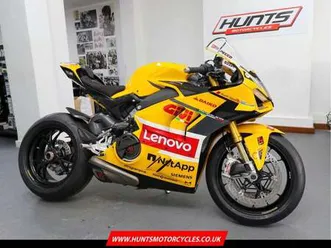 2024 ducati corse collectors’ limited edition panigale v4 bagnaia replica