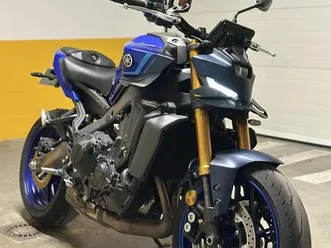 yamaha mt-09 2025 coimbra (sé nova, santa cruz, almedina e são bartolomeu)