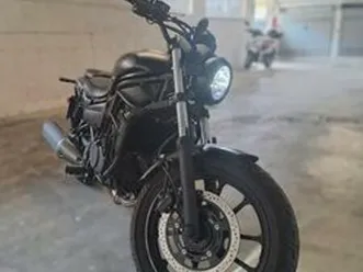 kawasaki eliminator 500 .