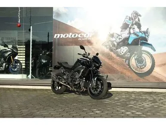 yamaha mt-10 akrapovic aves