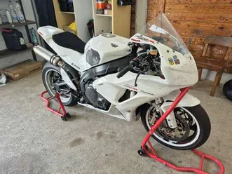 1000rr sc57
