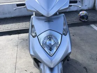 honda dylan 125 queluz e belas