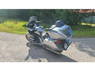 honda goldwing dct