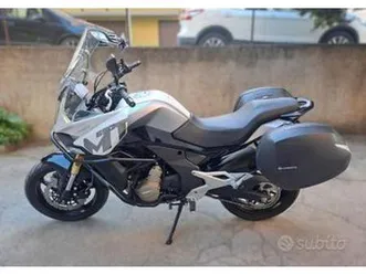 cf moto 650mt .