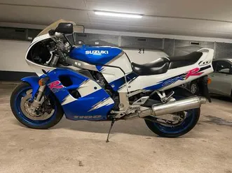 suzuki gsxr 1100w