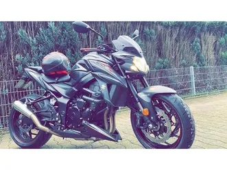 suzuki gsxs 750