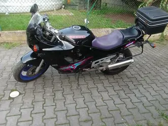 suzuki gsx 600 f