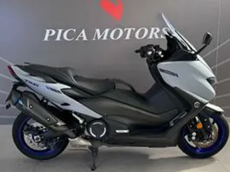 yamaha t-max 560 abs