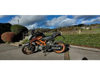 ktm 125 duke