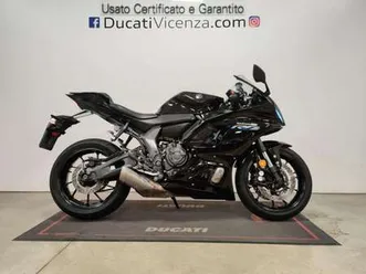 yamaha yzf 750 r7 black dep <35 kw nero