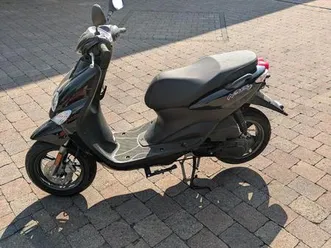yamaha roller neos
