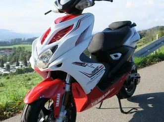 yamaha aerox r 50 ccm roller, zieht mega, wenig km!!