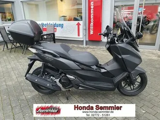 honda forza 125 nss125 abs 1. hand in top zustand!