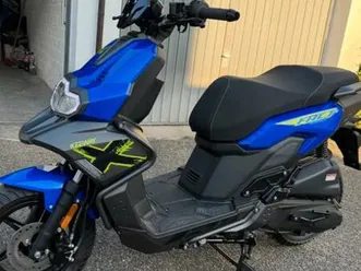 keeway x fact 125 roller neuwertig