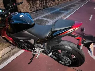 suzuki - gsx 1000s