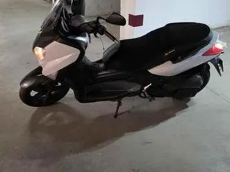 yamaha - xmax 250