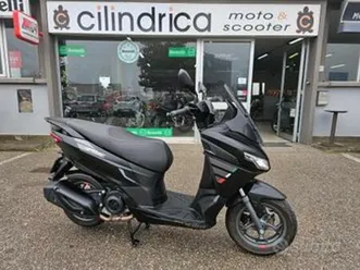 aprilia sxr 50 sport