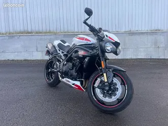 triumph - speed triple rs - 10000km