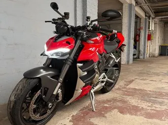 ducati streetfighter v4