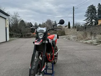 beta track 2021 + stock de pièces