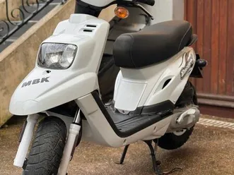 très beau booster mbk