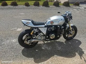 yamaha xjr 1200 cafe racer