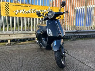 piaggio vespa primavera 125 cvt euro 4 124 cc