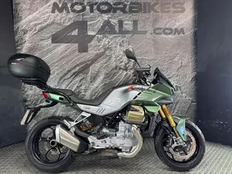 moto-guzzi v100 mandello