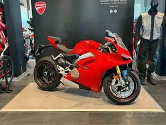 ducati panigale v4 s