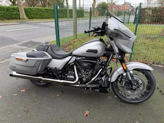 street glide cvo 121ci