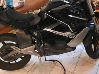 motos. street hunter ts. électrique