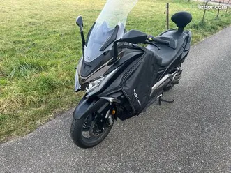 kymco ak550