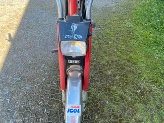 mobylette peugeot 103