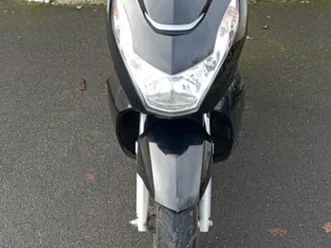 scooter peugeot kisbee