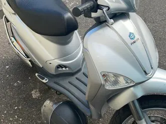 scooters 125 piaggio