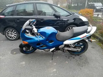 moto suzuki gsxf600
