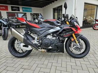 aprilia tuono v4 factory