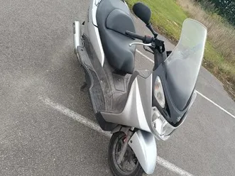 scooter 125 cm3
